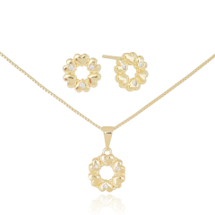 Conjunto Infantil Pingente Redondo Corações Cravejado Cristal Banho Dourado