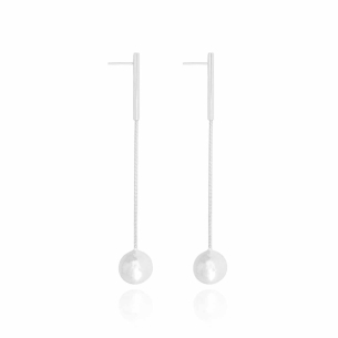 Brinco Rabo de Rato Bola Lisa Banho Branco