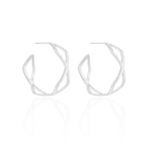 Brinco Meia Argola Vazado Losango Banho Branco